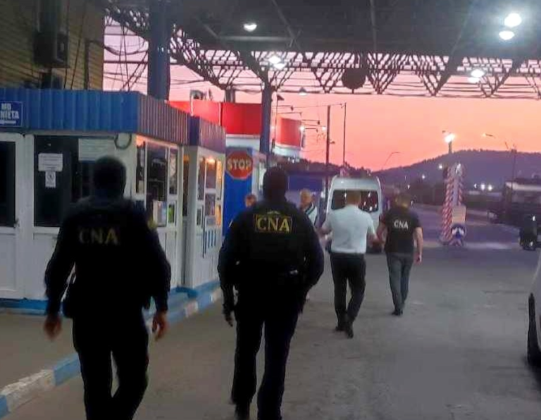 На КПП в Атаках за взятки пропускали продукты через границу без проверки