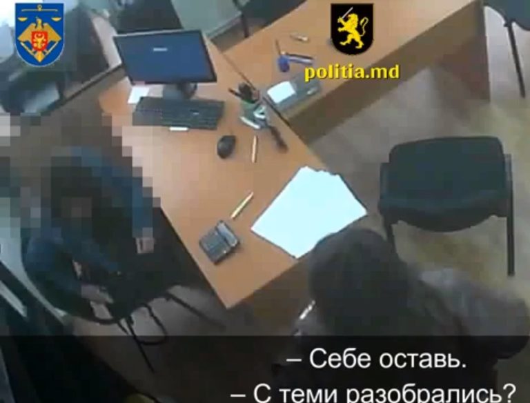 (ВИДЕО) Три представителя «Шанса» задержаны — полиция показала записи из офиса партии