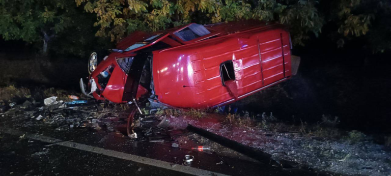 В Унгенском районе BMW вылетела на встречку, водитель буса погиб