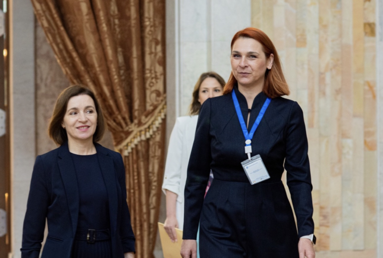 Экс-глава МВД Ревенко получит новую должность