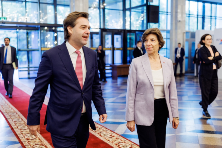 Молдова получит 300 млн евро от Франции