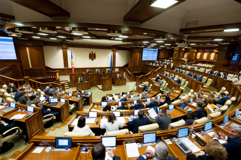 Ликвидаторы аварии на ЧАЭС получат 80 квартир в Кишиневе