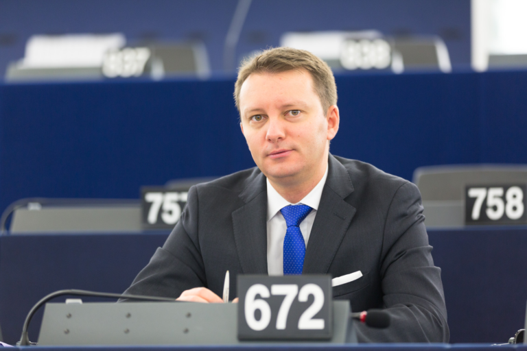 Евродепутат Мурешан: Европарламент призовет начать переговоры о вступлении Молдовы в ЕС до конца этого года, страну ждут «хорошие новости»
