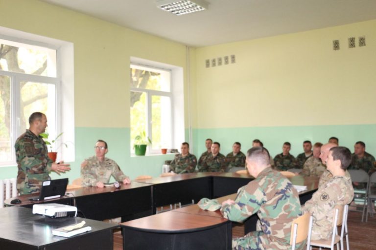 Американские военные эксперты обучат солдат из молдавской бригады «Штефан чел Маре»