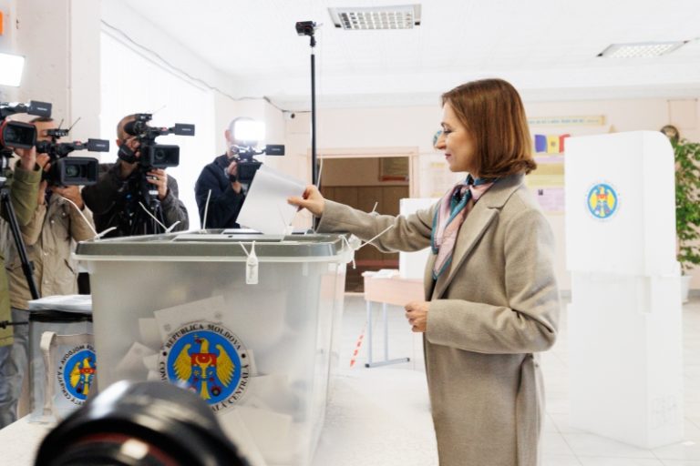 «Тот, кто не уважает закон, не соответствует демократическим стандартам» — Санду отреагировала на решение КЧС по «Шансу» и призвала граждан идти на выборы
