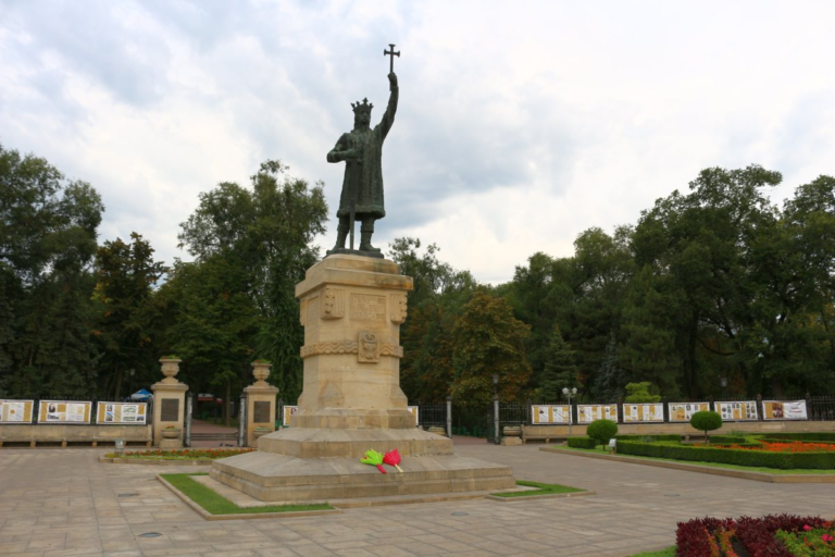 В центре Кишинева закроют доступ на несколько улиц во время визита президентов Австрии и Словении