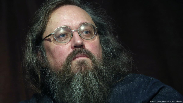 Протодиакон Кураев: 14 священников ушли из Молдавской митрополии в Бессарабскую