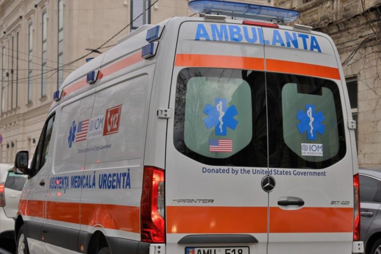 Водитель грузовика погиб от инфаркта на молдавской таможне