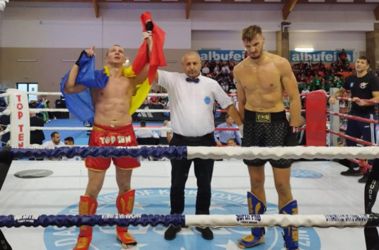 Молдавские кикбоксёры завоевали бронзу на чемпионате мира