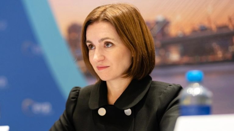 Майя Санду