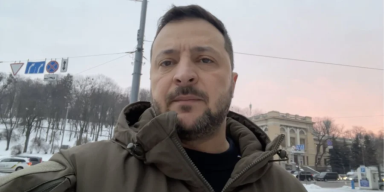 Освобождению территорий нет альтернативы. Зеленский поздравил военных с Днем Вооруженных сил