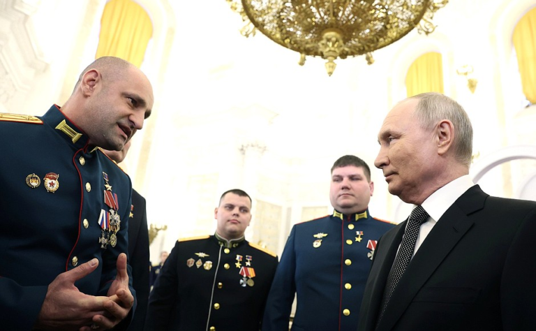Путин объявил о выдвижении в президенты на пятый срок