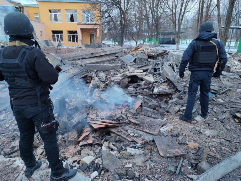 Утром по Украине снова ударили ракетами