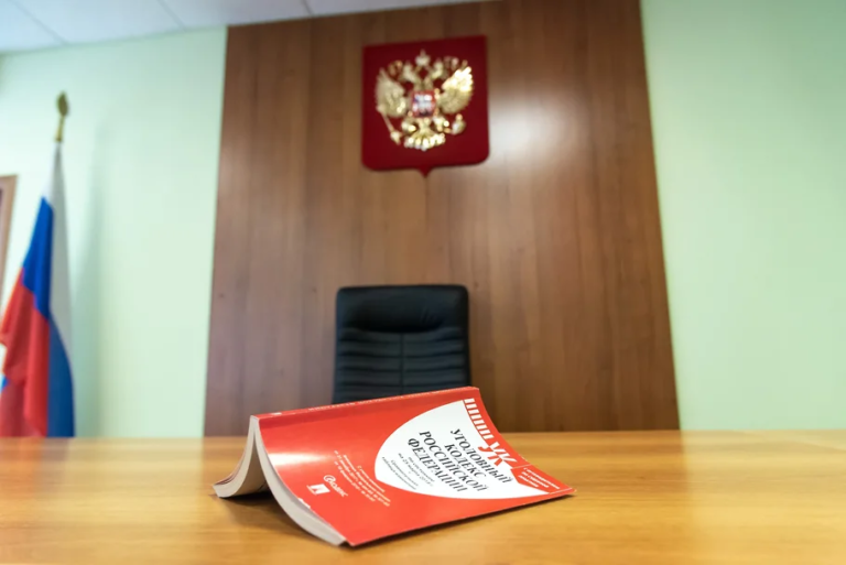 С начала войны в РФ завели 273 уголовных дела о «фейках» про армию и 81 дело о «дискредитации» армии