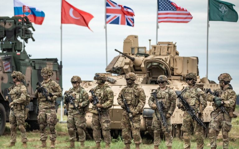 Глава военного комитета НАТО призвал страны альянса готовиться к войне с Россией в ближайшие 20 лет