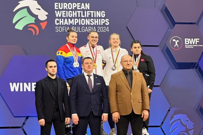 Тяжелоатлетка из Гагаузии завоевала три серебра чемпионата Европы