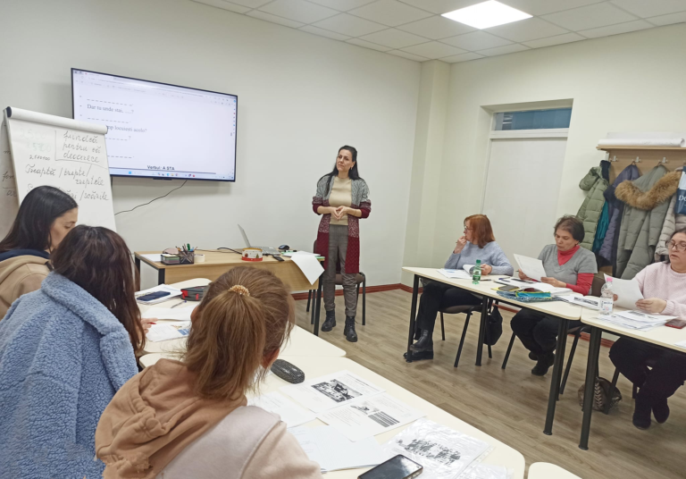 Взрослых жителей Кишинева зовут на бесплатные курсы — больше 30 направлений