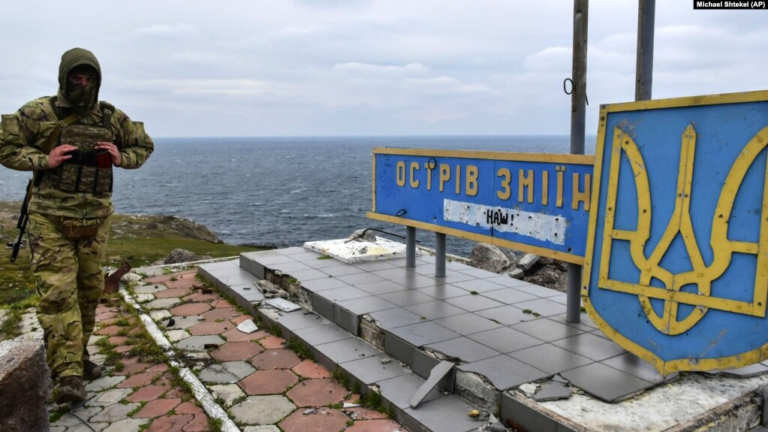 ВСУ подтвердили гибель группы 73-го морского центра спецопераций. Она участвовала в освобождении острова Змеиный