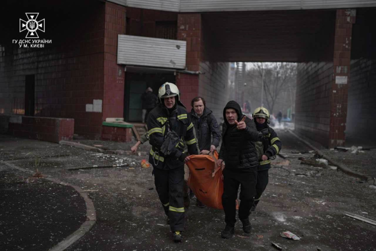 Украинские города подверглись ракетной атаке. Взрывы в Киеве, Харькове, Дрогобыче, Николаеве