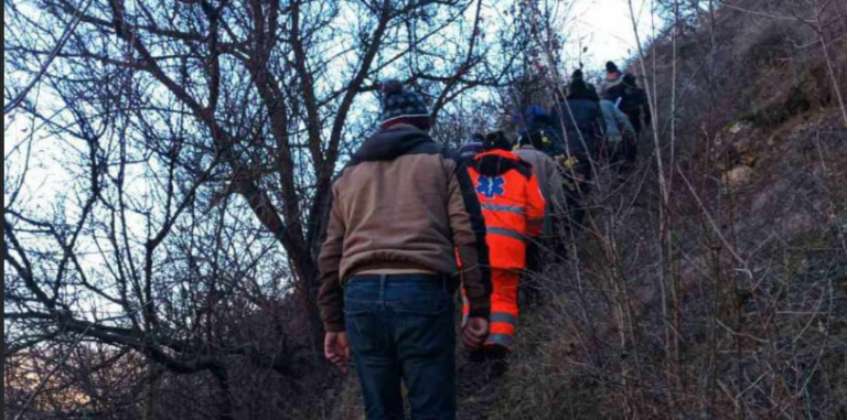 В Резинском районе нашли пропавшего пенсионера. Он упал в овраг и не мог выбраться