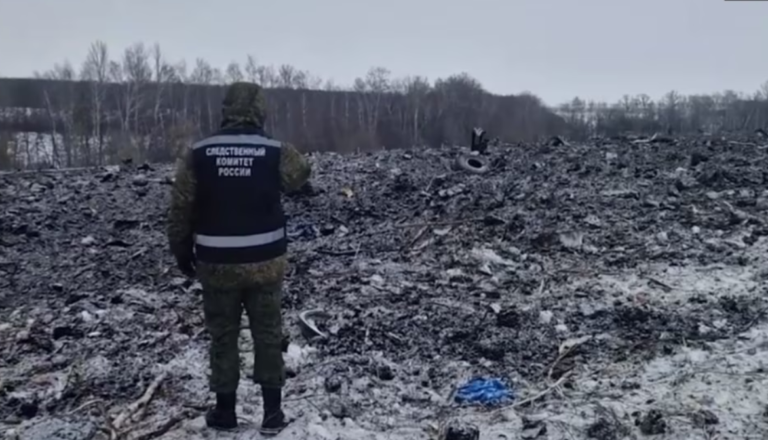 Киев просит Москву вернуть тела пленных, якобы бывших на борту Ил-76