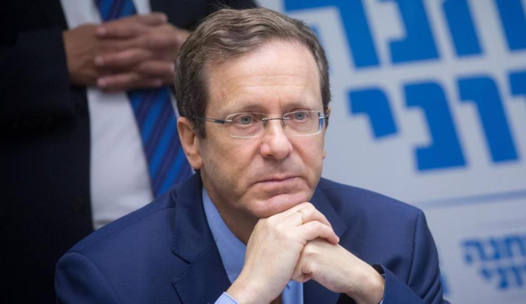 Президент Израиля назвал атаку Ирана «объявлением войны»