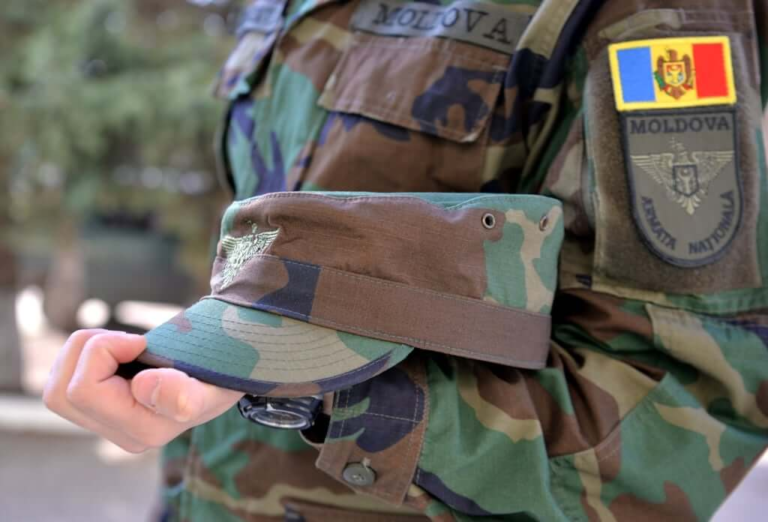 На полигоне армии Молдовы погиб солдат. Он мог свести счеты с жизнью