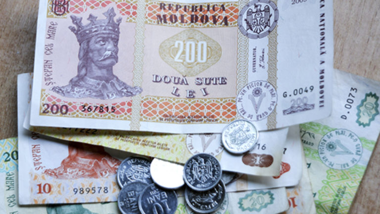 Всё дешевеет — курс валют в Молдове на 3 июля