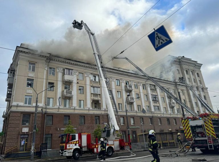 В Днепропетровской области Украины в результате ракетной атаки погибли 8 человек. В их числе двое детей (обновлено)