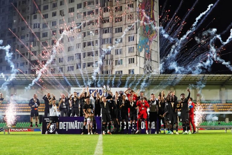 (ФОТО/ВИДЕО) «Петрокуб» впервые завоевал Кубок Молдовы по футболу