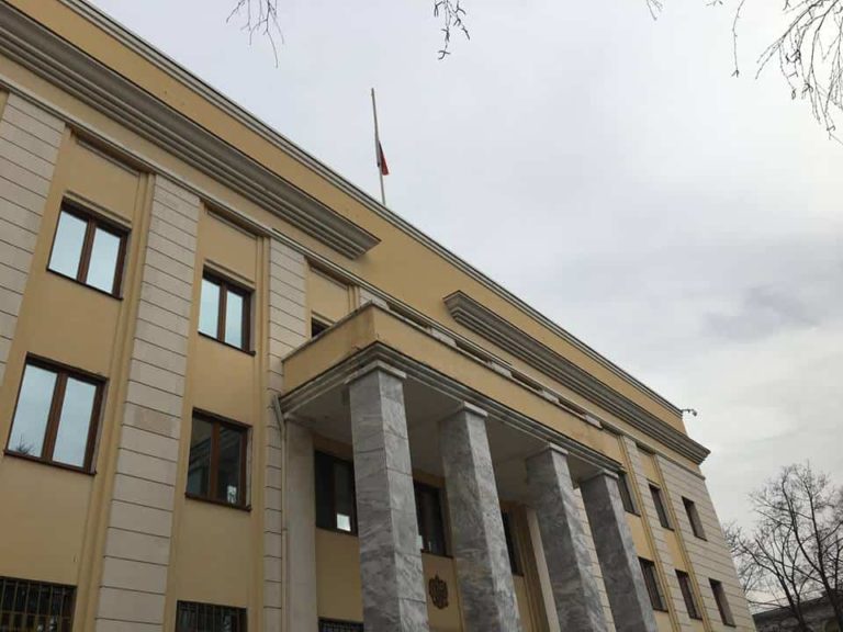 Российского дипломата выслали из Румынии