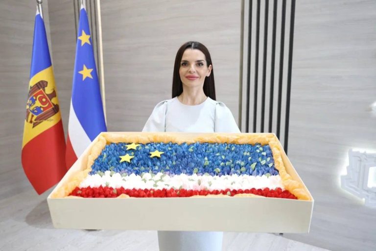 Аэропорт, 500 млн евро инвестиций, пособия, надбавки и заводы — топ предвыборных обещаний Гуцул год спустя