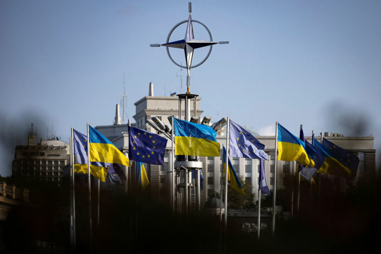 Евросоюз одобрил использование российских активов в поддержку Украины
