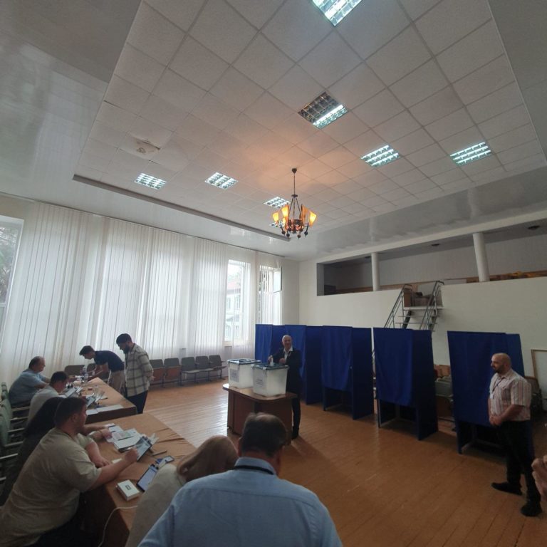 Более 41 тысячи молдаван с паспортом Румынии проголосовали на выборах в Европарамент