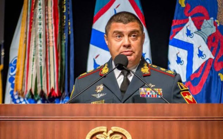 Экс-главу Генштаба Молдовы могут обвинить в государственной измене
