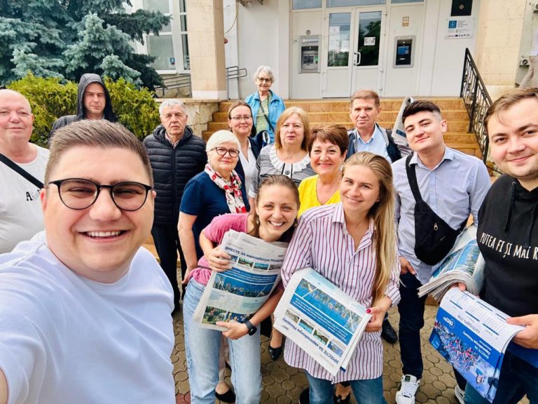 В Комрате волонтёры агитируют за референдум о вступлении в ЕС