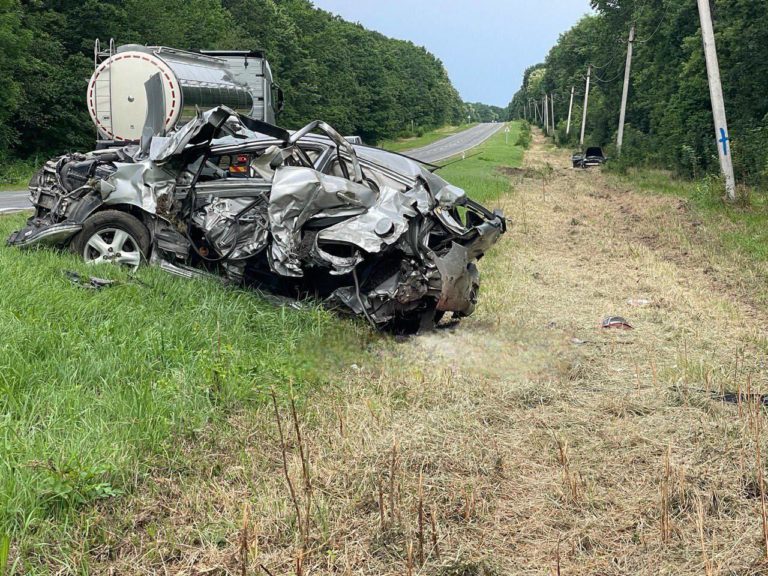 (ФОТО) В Молдове произошли три смертельные аварии за утро