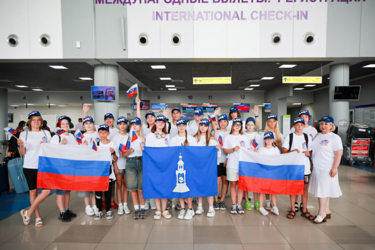 Российских школьников стали отправлять в северокорейские детские лагеря