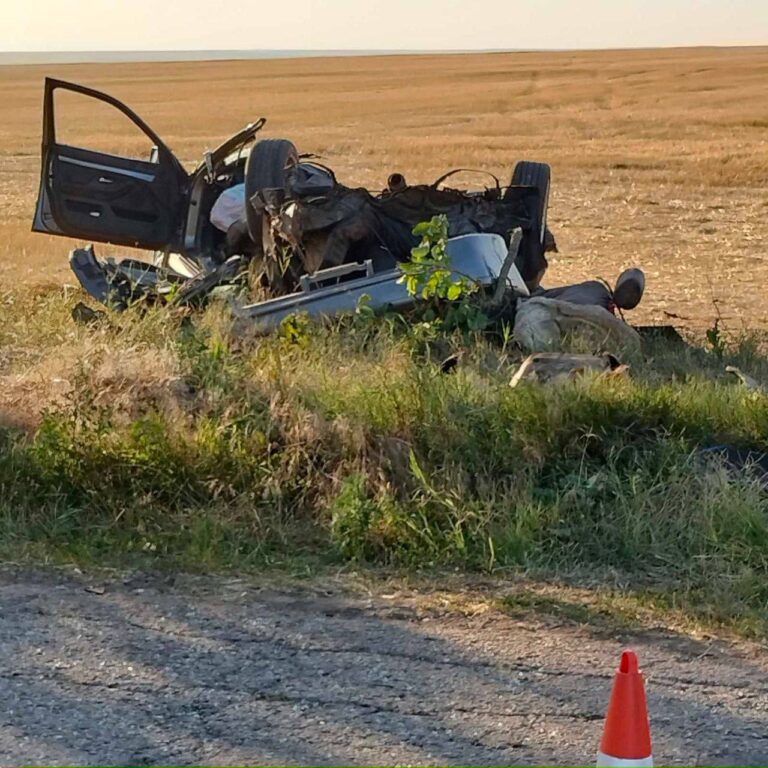 В Тараклии отец с сыном погибли в аварии