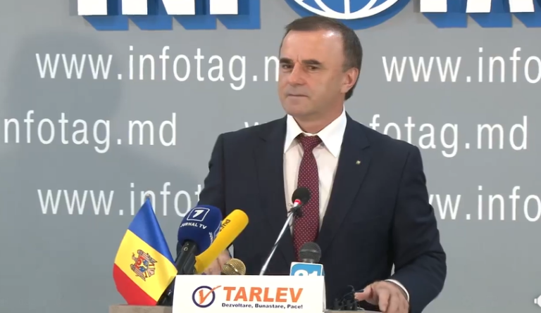 Экс-премьер Василе Тарлев будет баллотироваться в президенты — «по просьбе многих соотечественников»