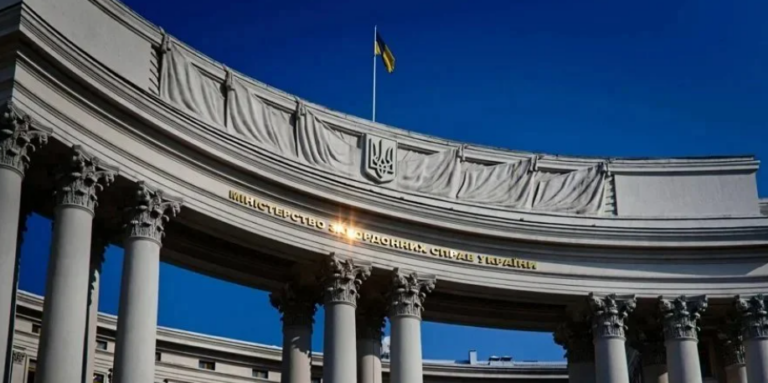 «Всплеск безумной пропаганды» — Украина опровергла сообщения о возможности применения «грязной бомбы»