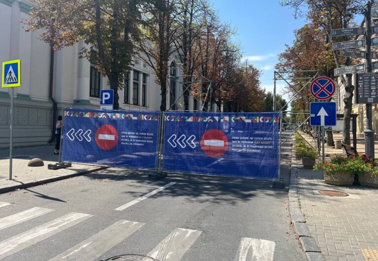 В выходные дни автомобильное движение в центре Кишинева ограничено