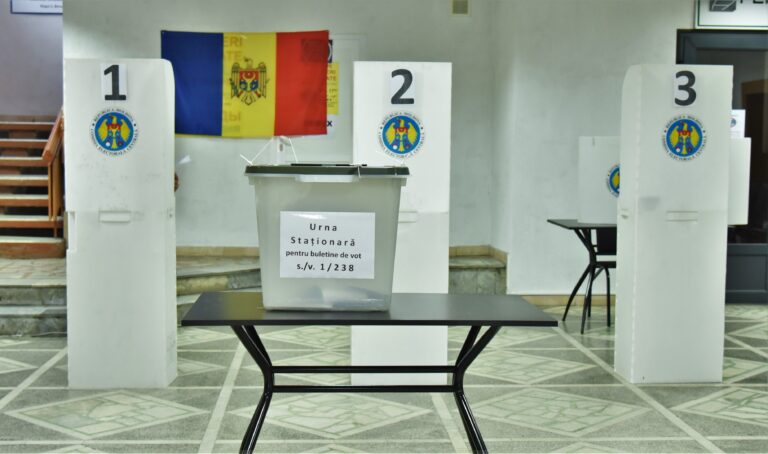 На выборах в октябре в Молдове и за границей откроется 2221 участок — ЦИК опубликовал их адреса
