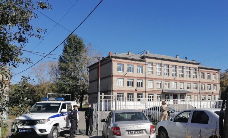 В российском Челябинске семиклассник из мести напал с молотком на учеников — есть пострадавшие