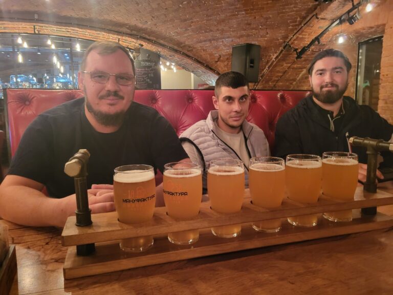 Митрополия Молдовы одобряет поездки священников в Москву и называет их «паломничеством по святым местам»