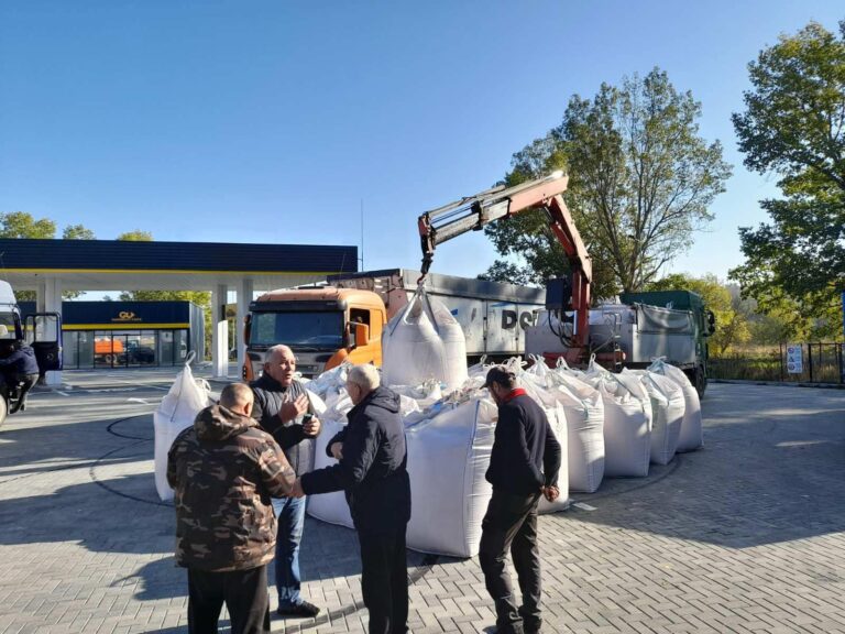 Фермерам из пострадавших от засухи районов, в том числе в Гагаузии, начали выдавать семена озимой пшеницы