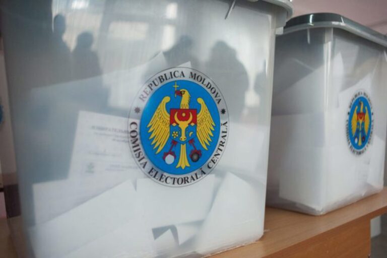 «Это — не по-христиански» — Санду и Речан призвали избирателей не продавать голоса