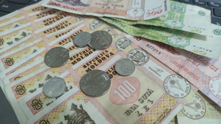 В 2026 году минимальная зарплата может вырасти до 6300 леев