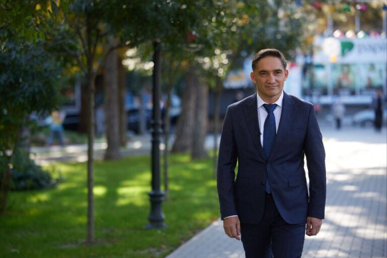 «Никогда не скрывал» — Стояногло о румынском паспорте