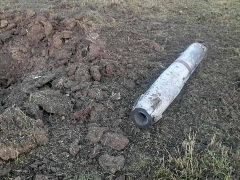 В Окницком районе нашли обломки снаряда